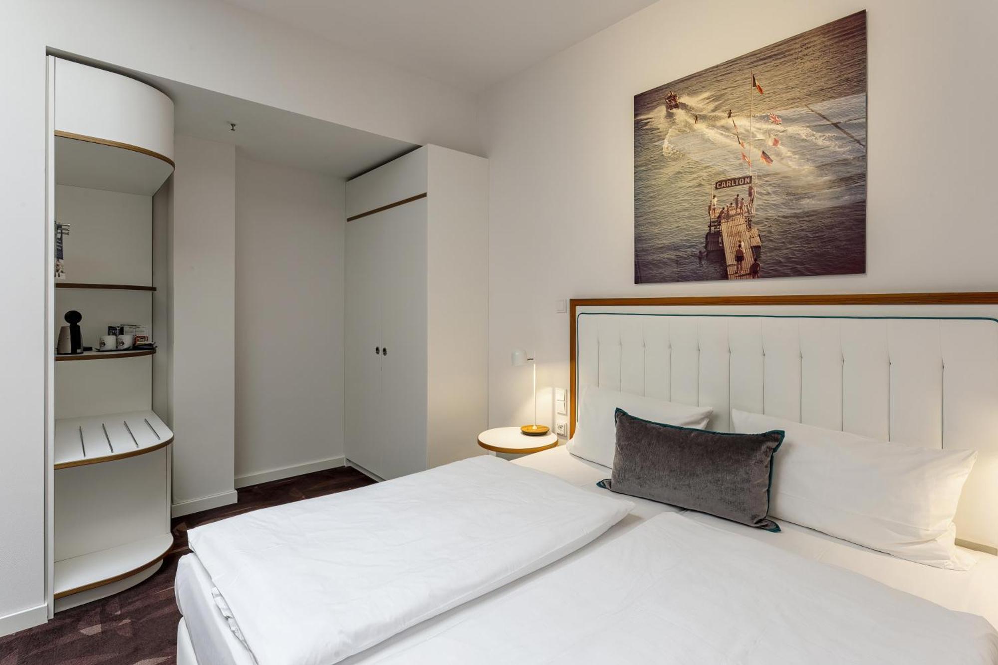 Отель Mercure Moa 4*