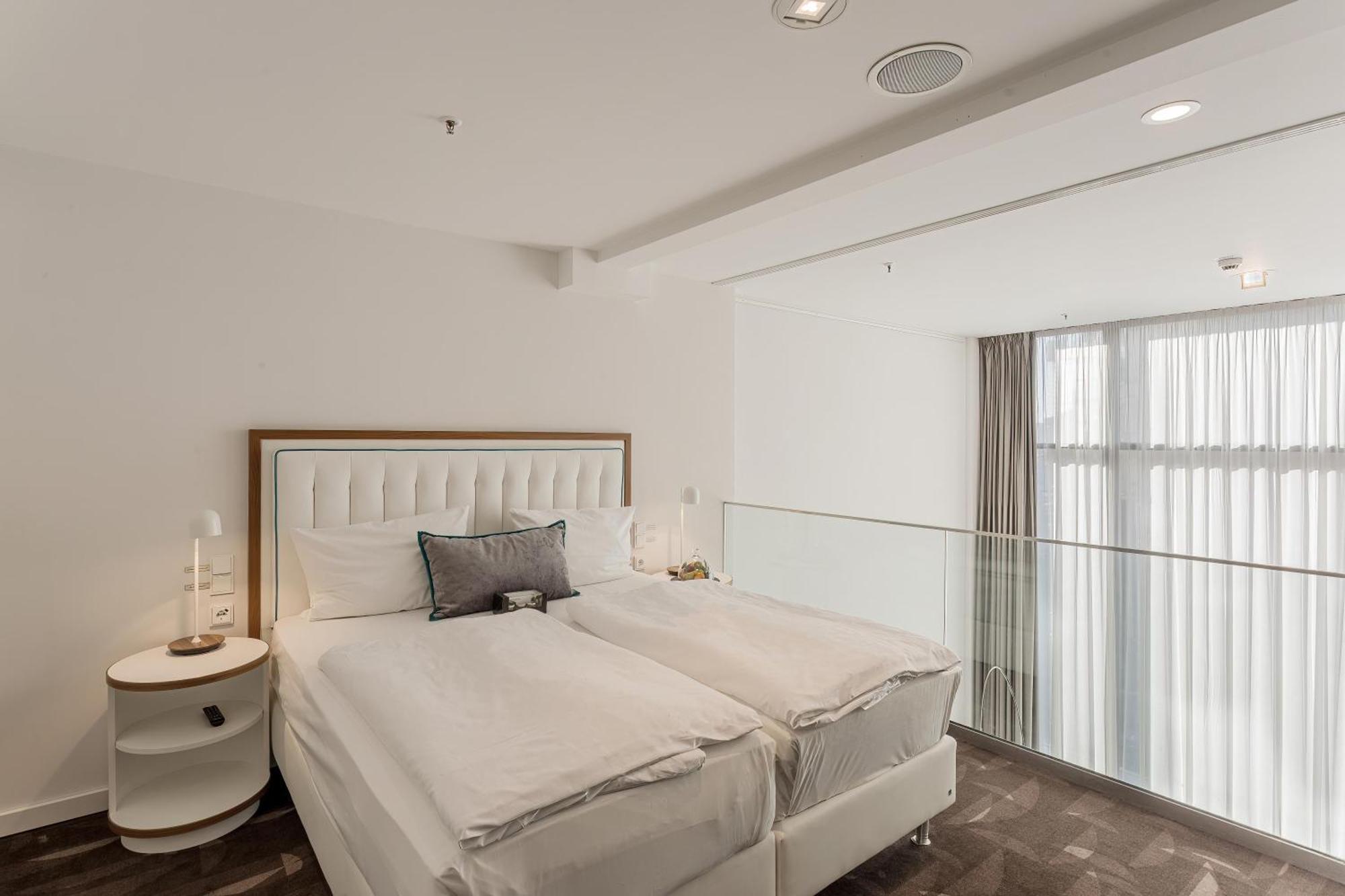 Mercure Moa Отель Берлин